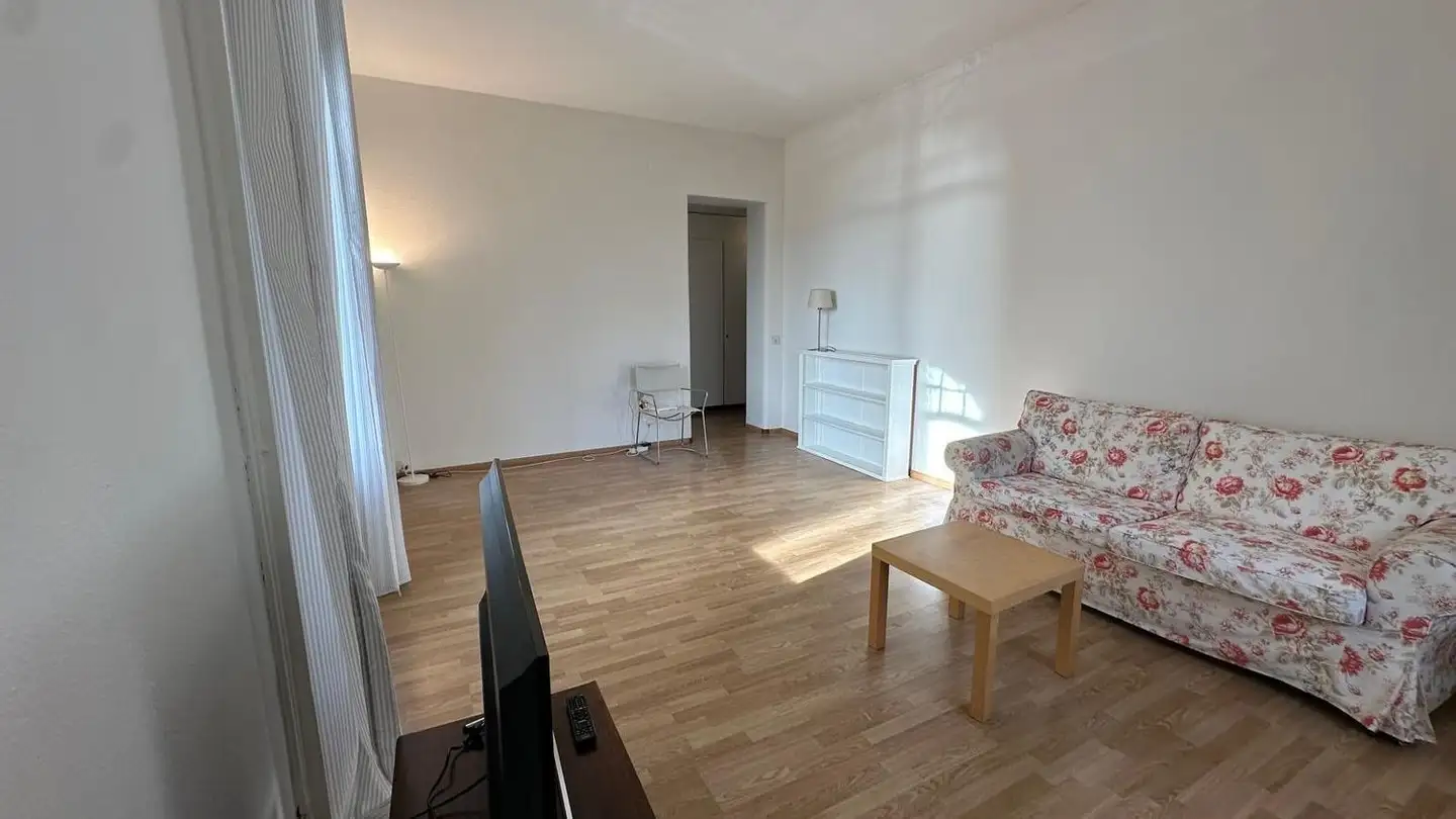 Stepped apartment for rent - Avenue D'evian 4, 1006 Lausanne - Photo 4