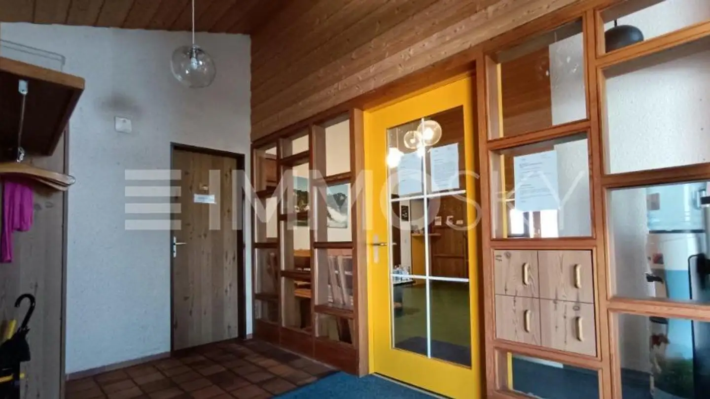 Commercial for rent - 8224 Löhningen