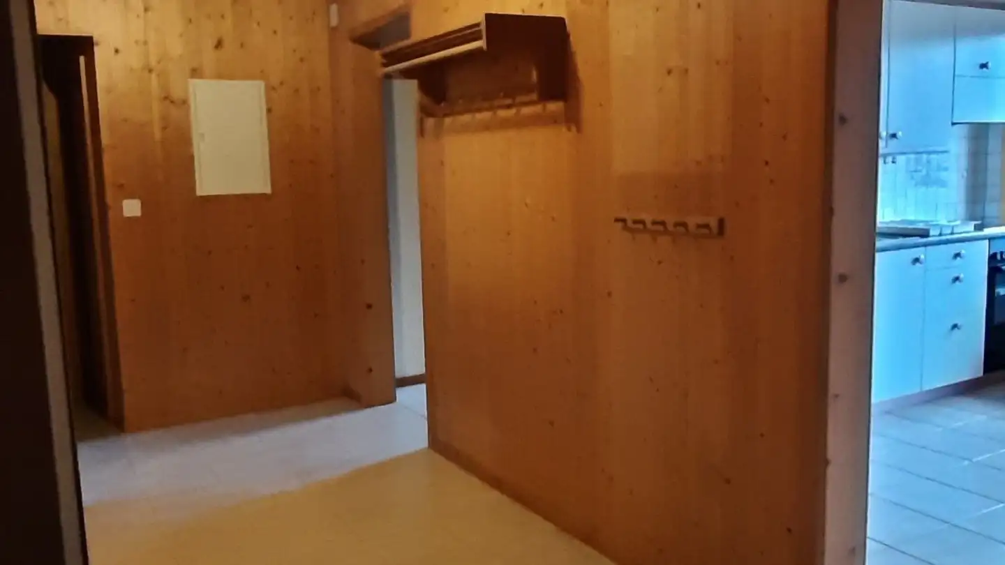Attique à louer - Hirschimattestrasse 1, 3714 Frutigen - Photo 2