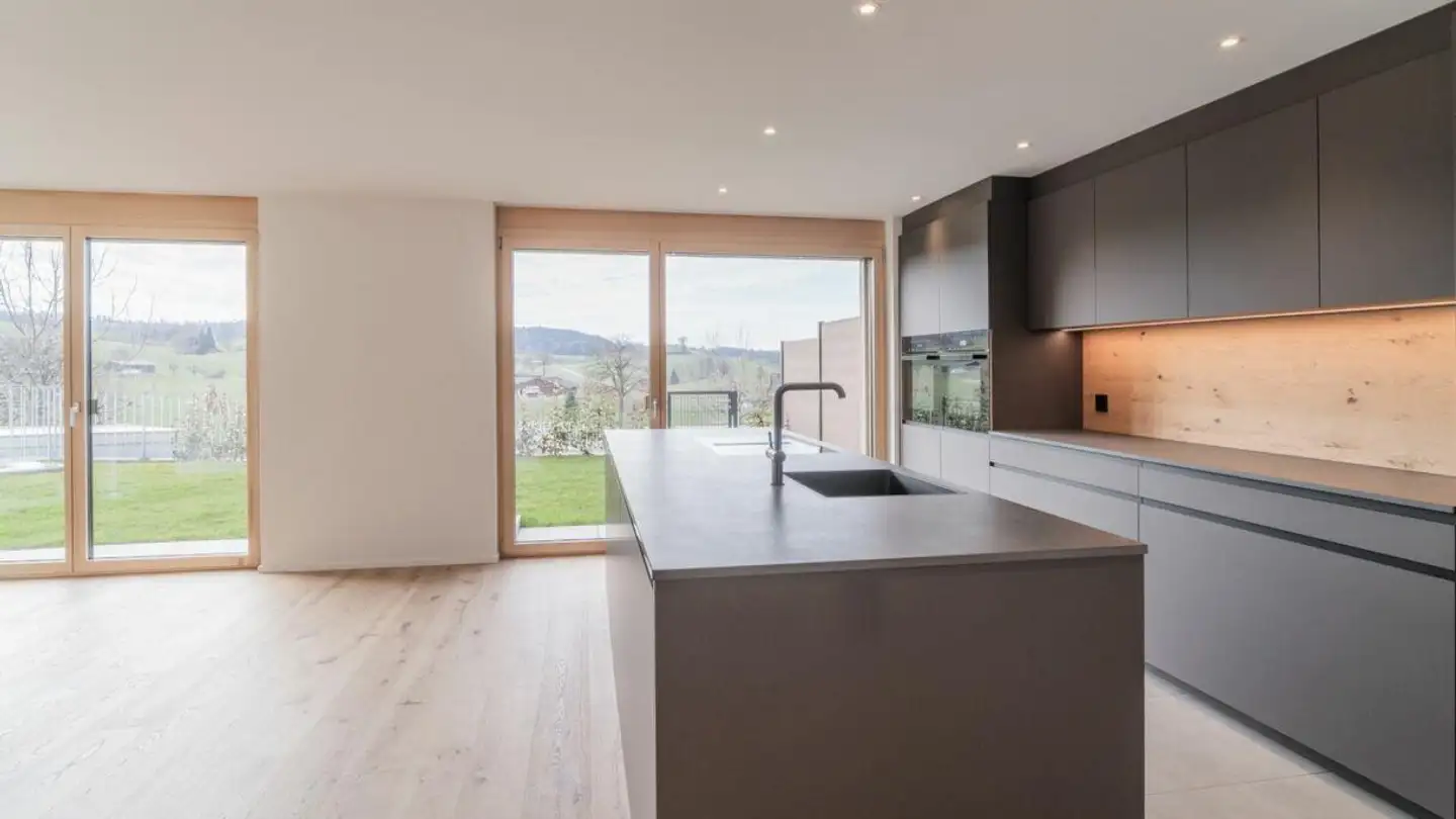 Apartment for sale - 6123 Geiss - Photo 2