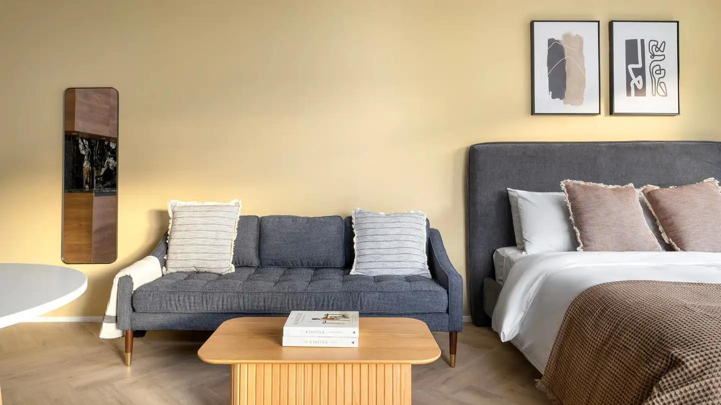 Furnished apartment for rent - Friesenbergstrasse 221, 8055 Zürich - Photo 2