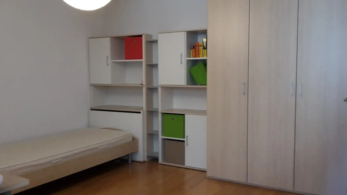 Single room for rent - Bahnhofstrasse 13, 8153 Rümlang