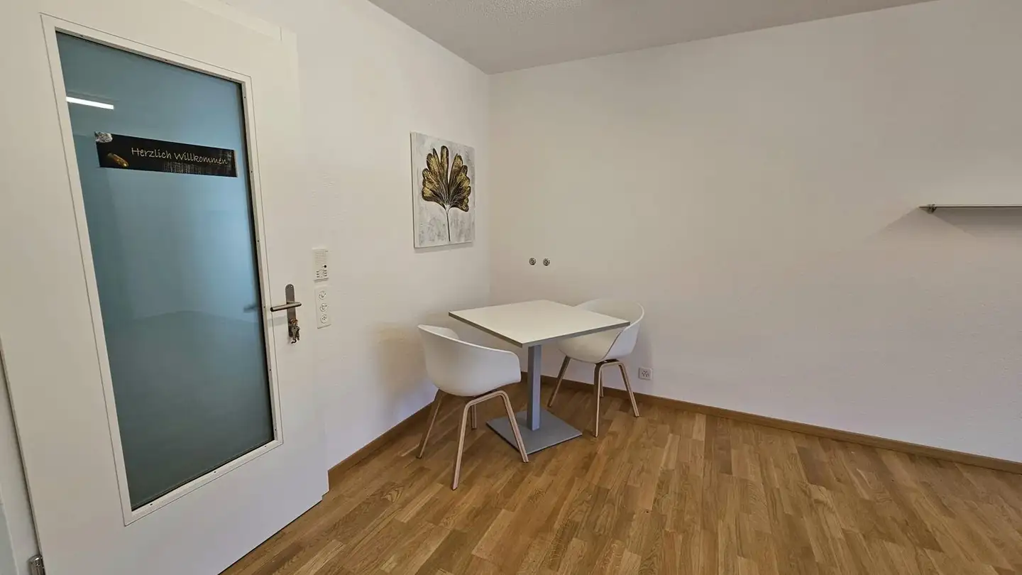 Office space for rent - Staatsstrasse 4, 3653 Oberhofen am Thunersee - Photo 4