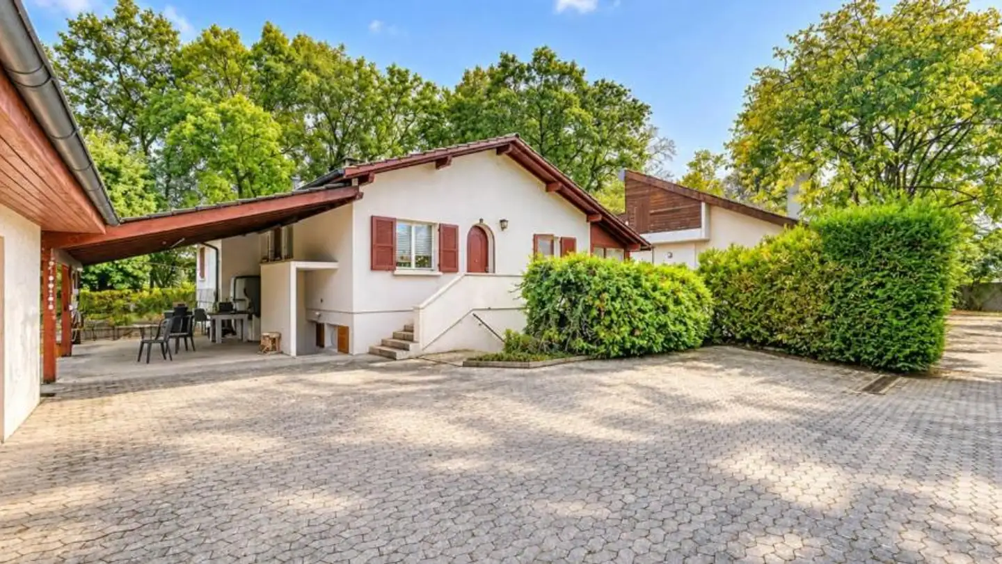 Villa for sale - 1253 Vandoeuvres
