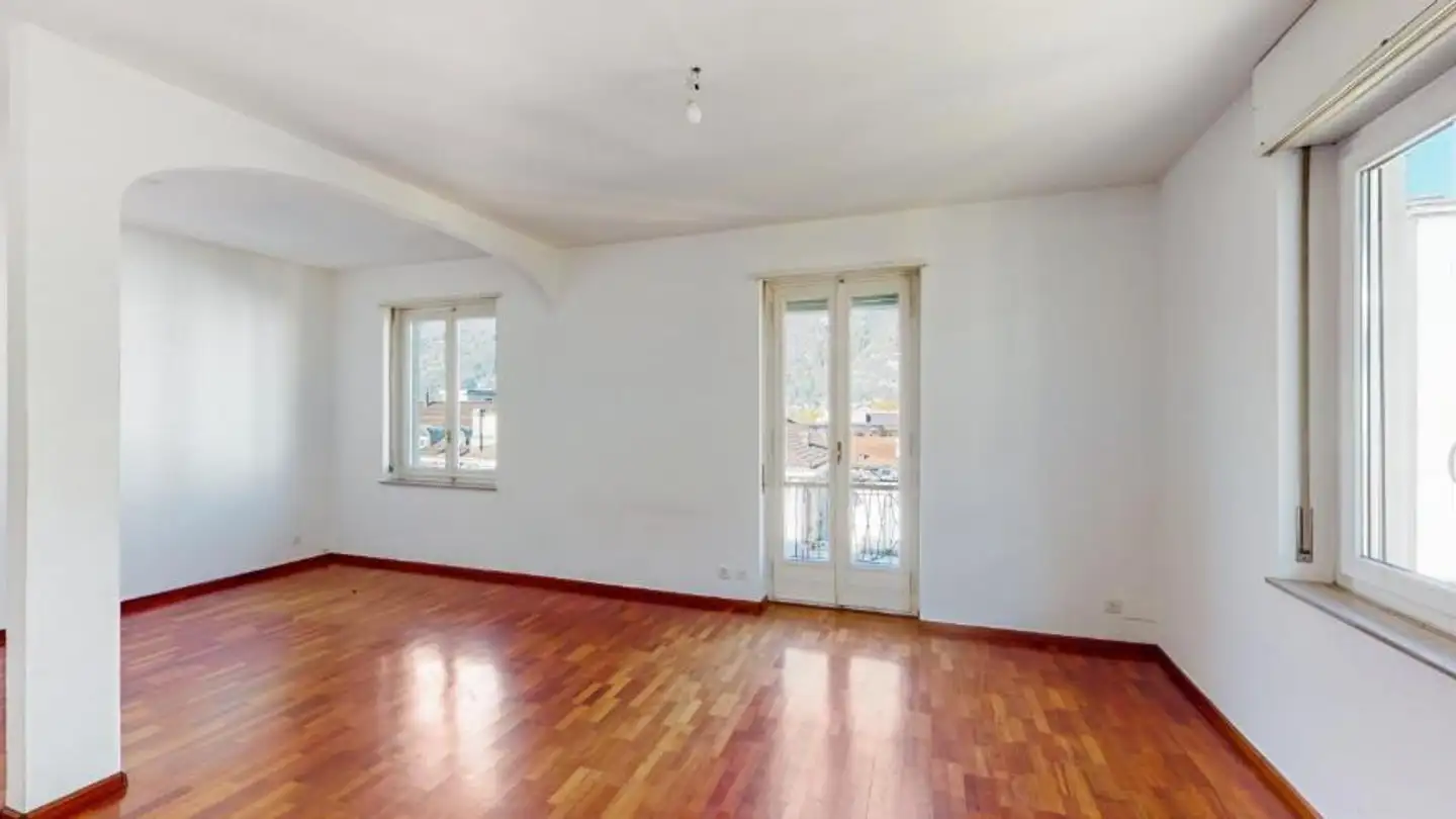 Appartement à louer - Viale Stazione 30, 6500 Bellinzona - Photo 3