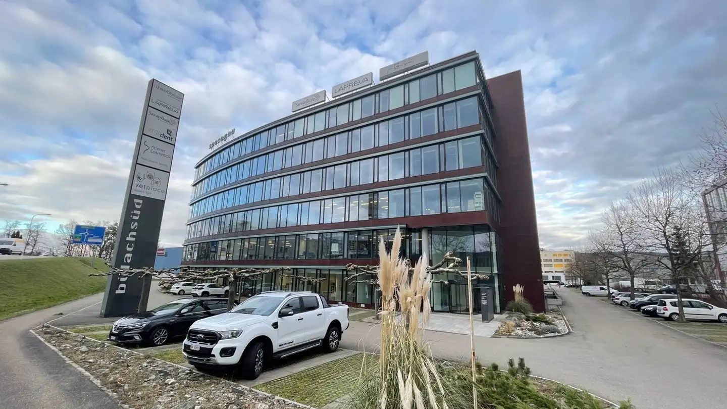 Bürofläche mieten - Kasernenstrasse 1, 8184 Bachenbülach