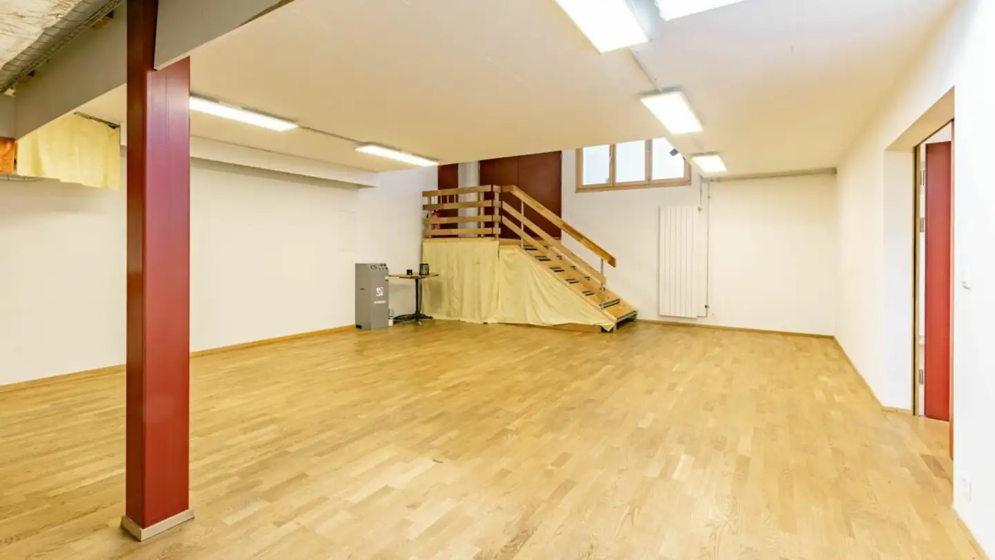 Hobby room for sale - Waldmattenstrasse 12, 3778 Schönried