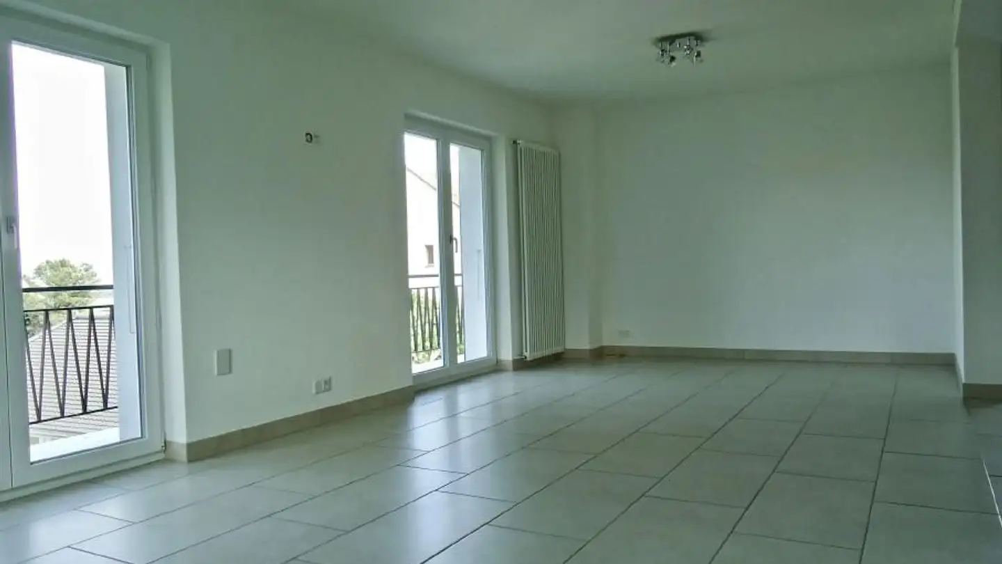Stepped house for rent - Route De La Gare 4, 1169 Yens - Photo 4