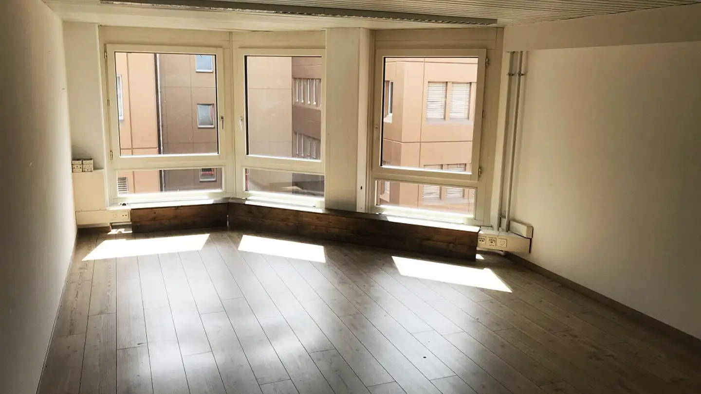 Spazio ufficio in affitto - Gewerbestrasse 7, 6330 Cham - Photo 3