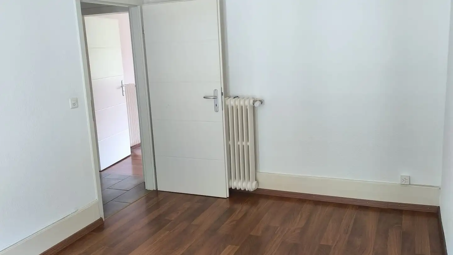 Apartment for rent - Rue De La Fourchaux 30, 2610 St-Imier - Photo 3