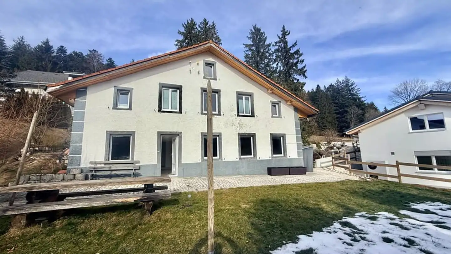 Appartamento in affitto - Rue Du Chalet 31, 2720 Tramelan