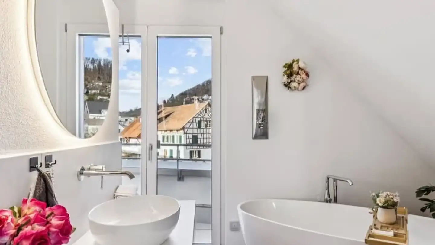 Penthouse mieten - Landstrasse, 8248 Uhwiesen