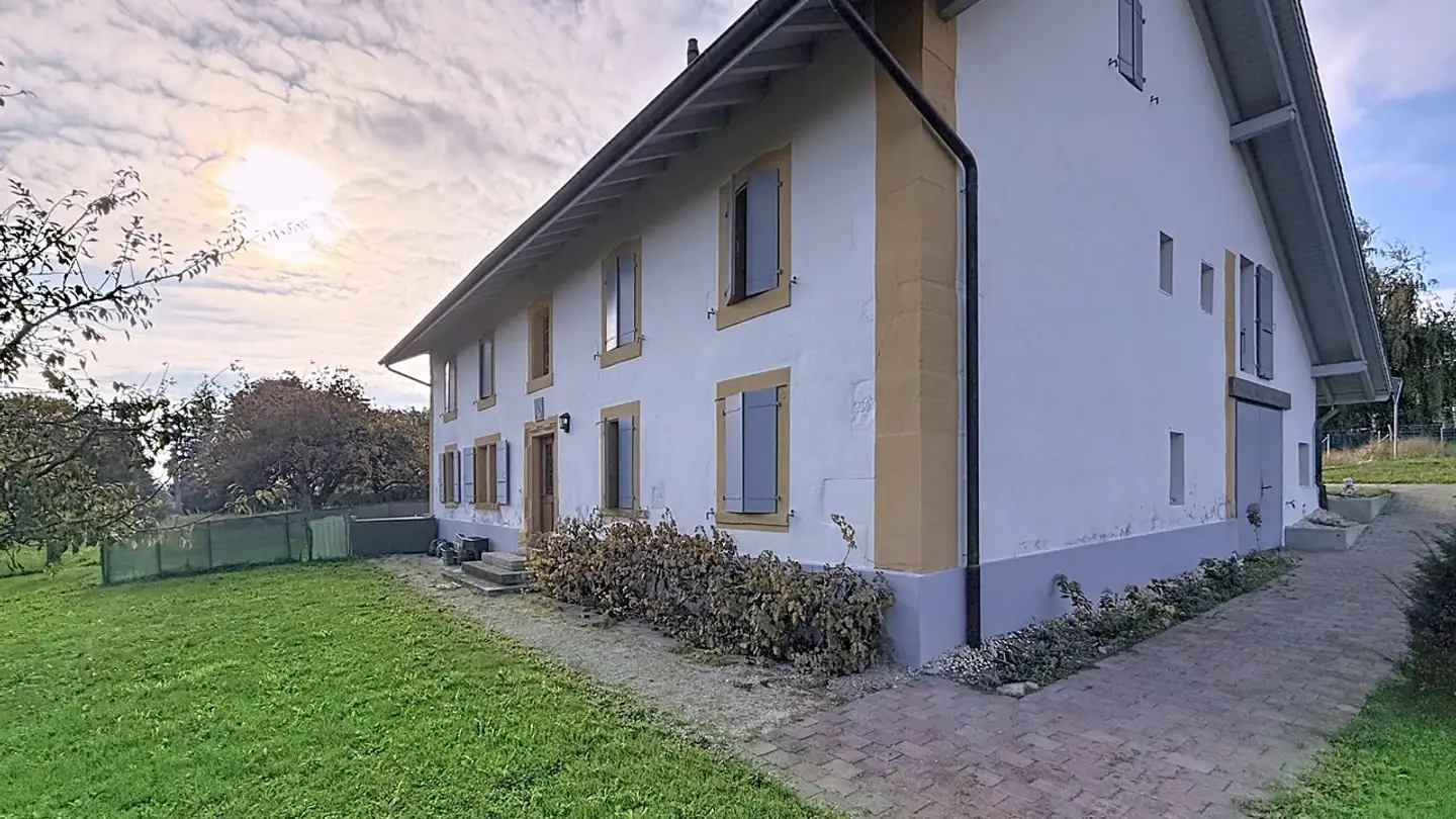 Single house for rent - Route De La Côte 27, 1566 St-Aubin FR