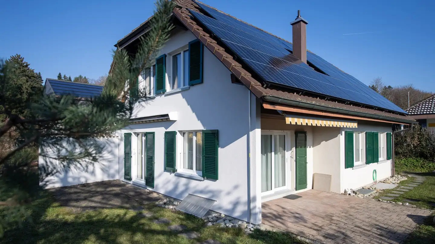 Einfamilienhaus mieten - Chemin Des Troènes / Ligusterweg 20, 2503 Biel/Bienne - Foto 4