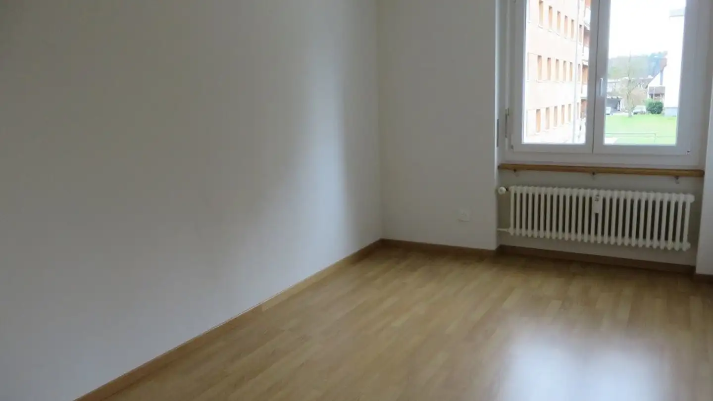 Wohnung mieten - Waldhofstrasse 18, 4900 Langenthal - Foto 3