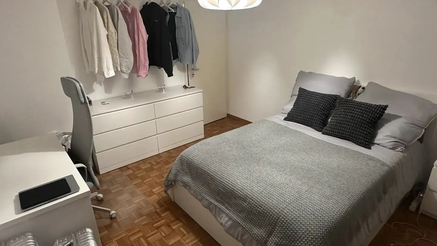 Chambre à louer - 8302 Kloten