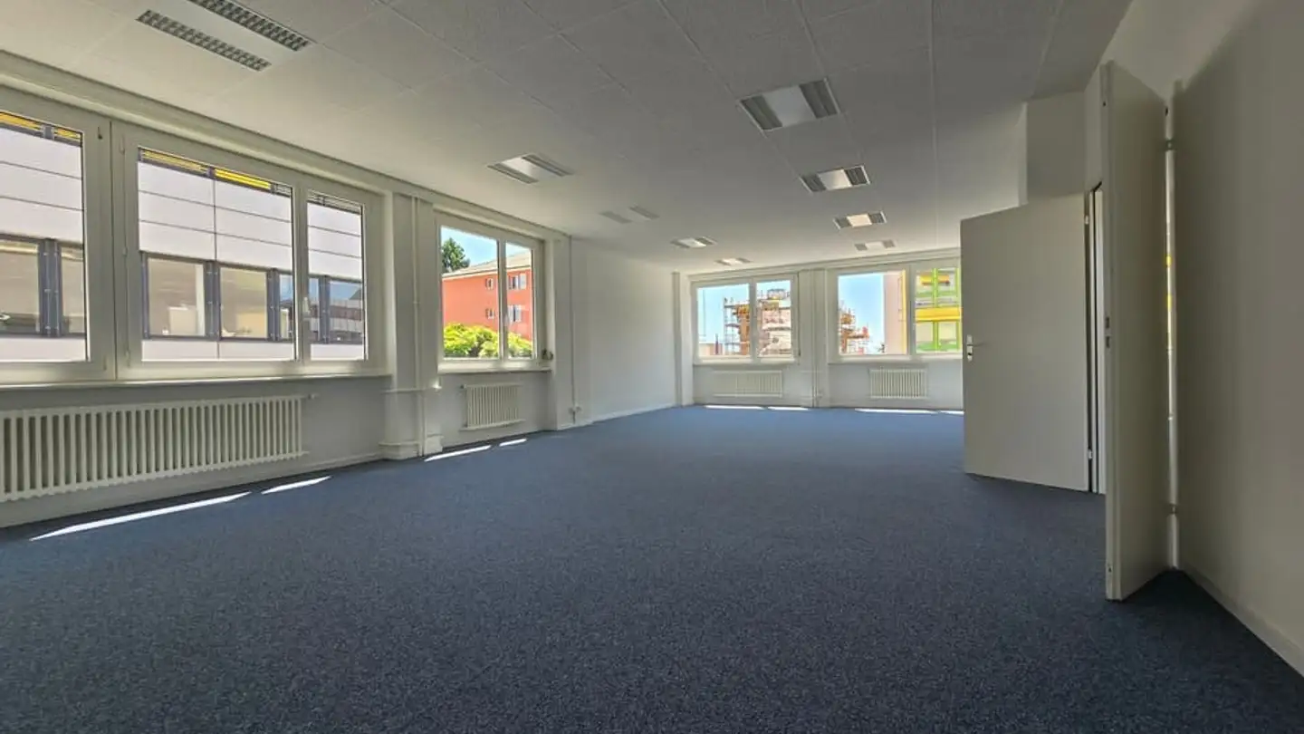 Commercial for rent - Avenue De Longemalle 7, 1020 Renens VD