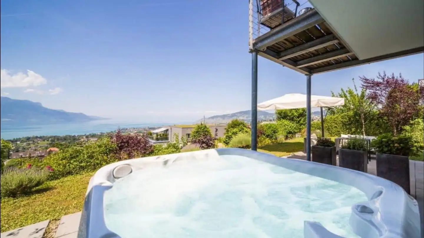 Maison en terrasse à louer - 1817 Brent