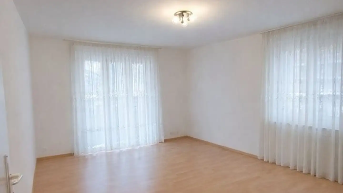 Wohnung mieten - Badenerstrasse 85, 8952 Schlieren - Foto 3