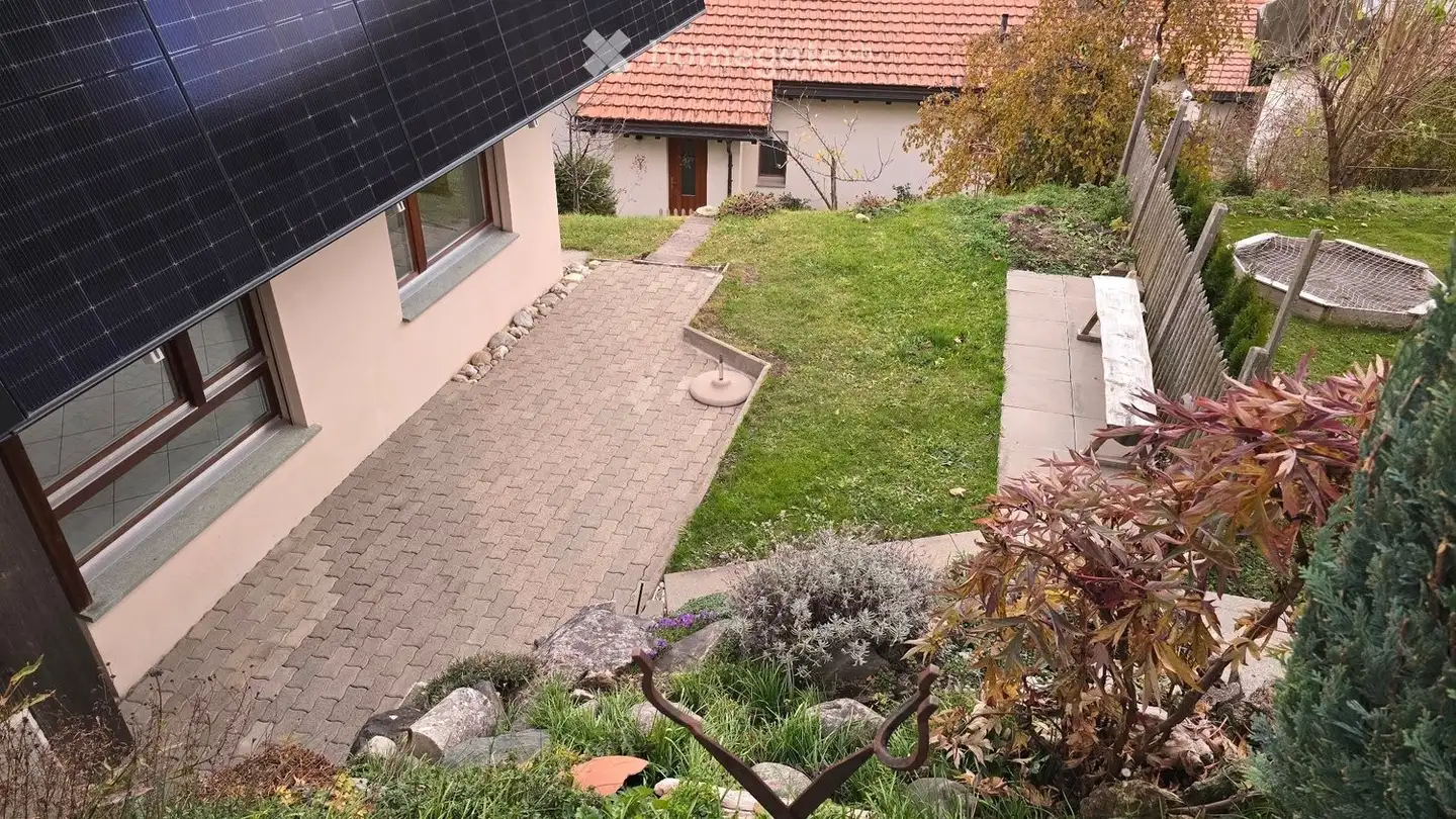 Wohnung mieten - Dorfstrasse 39, 7074 Malix - Foto 2