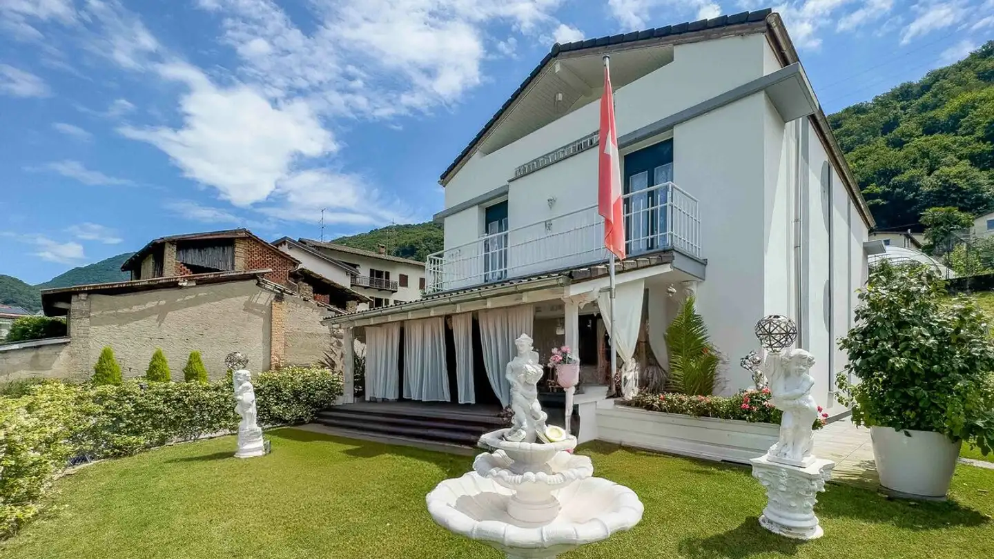 Single house for sale - 6918 Figino