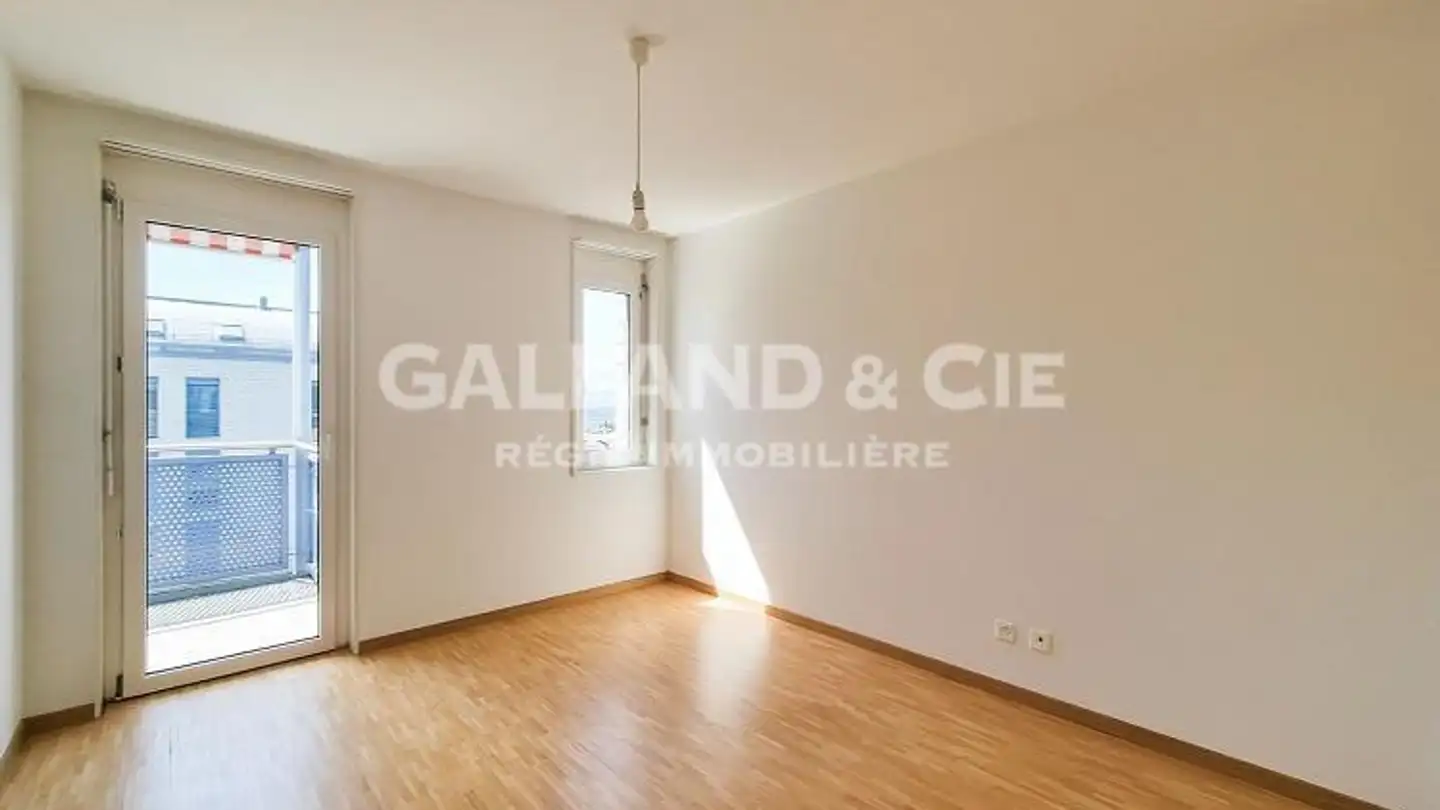 Appartement à louer - Avenue De La Vallombreuse, 1004 Lausanne - Photo 3