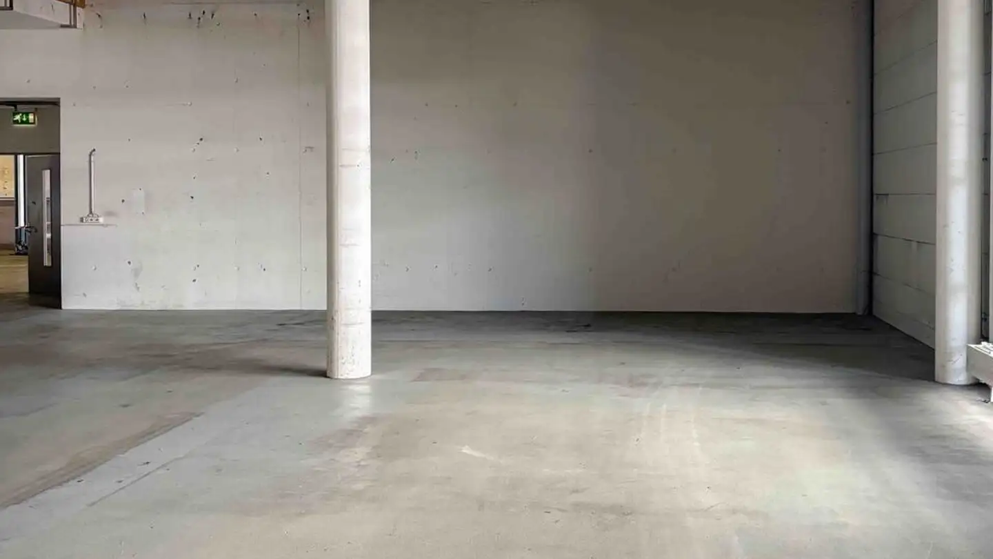 Mixed-use building for rent - Gewerbestrasse 19, 3302 Moosseedorf - Photo 2