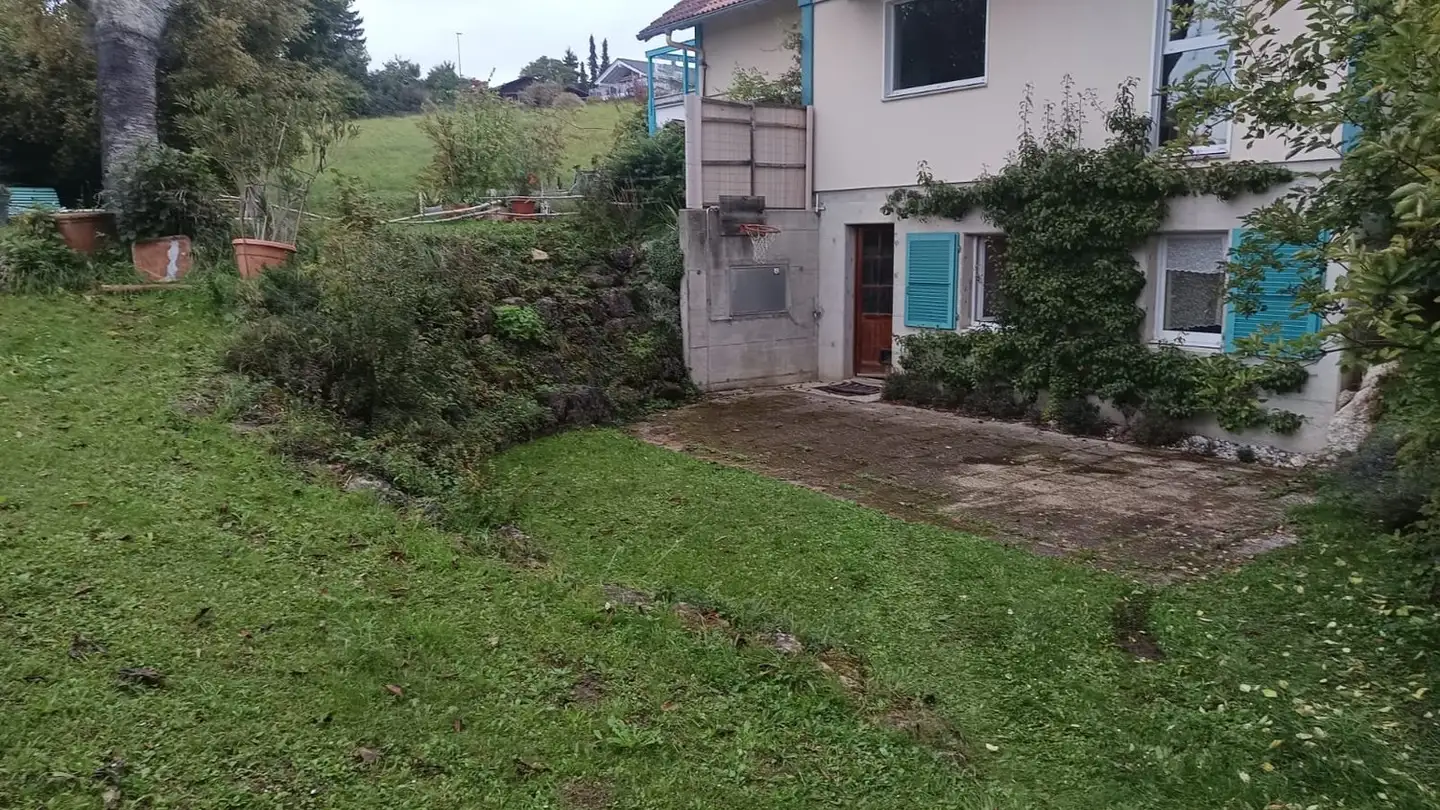 Appartement à louer - 2515 Prêles