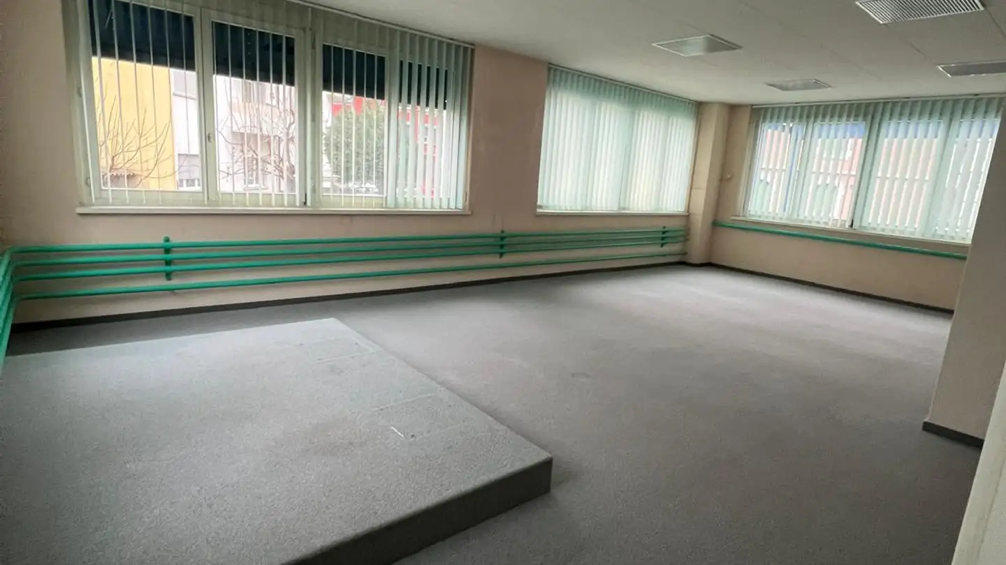 Bürofläche mieten - Chemin De La Nant 1, 2740 Moutier