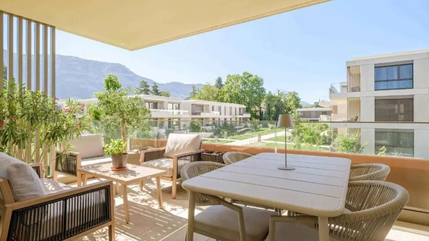 Apartment for sale - 1256 Troinex