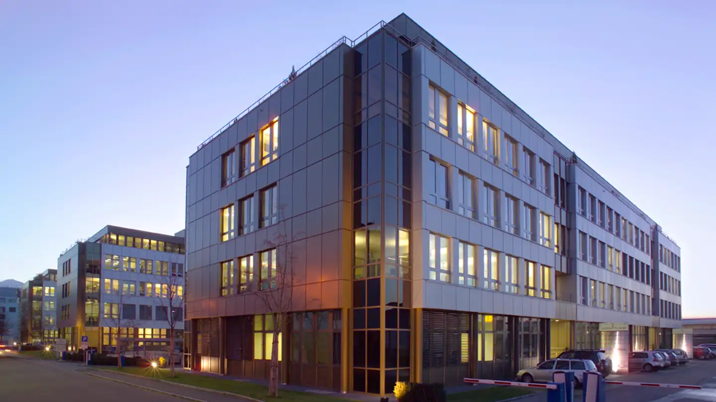 Office space for rent - Lindenstrasse 2, 6340 Baar