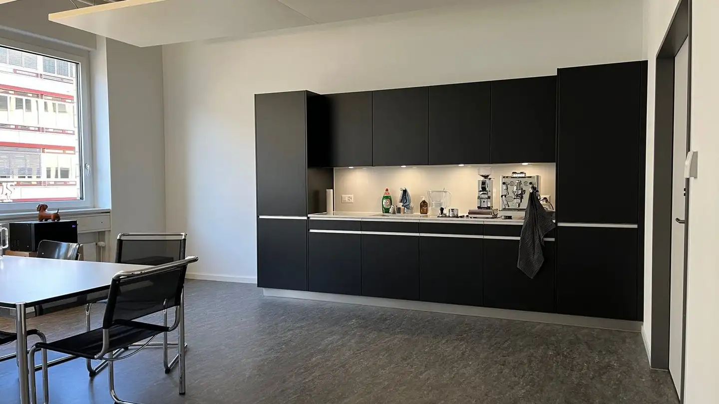 Bürofläche mieten - Räffelstrasse 10, 8045 Zürich - Foto 3