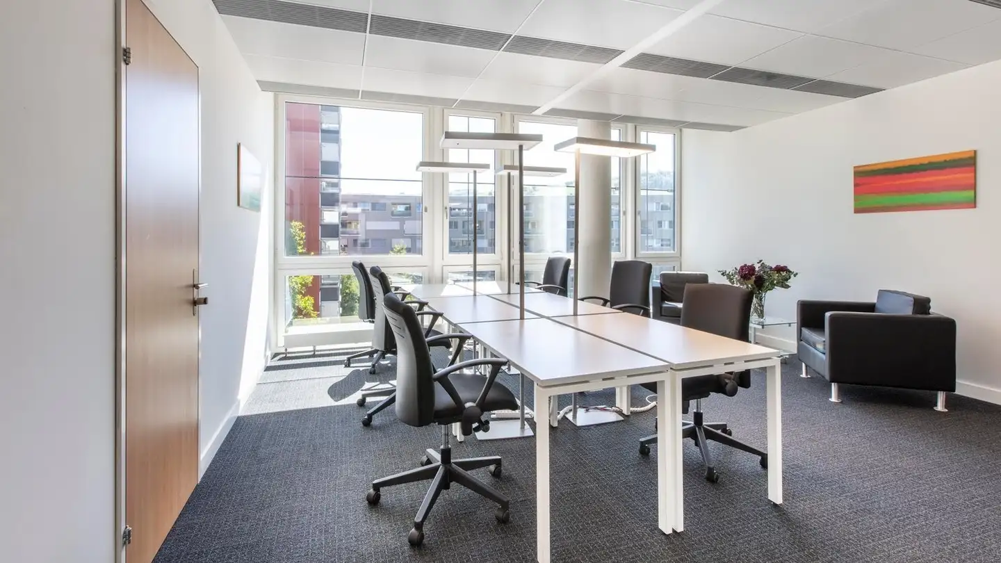 Office space for rent - Baarerstrasse 135, 6300 Zug