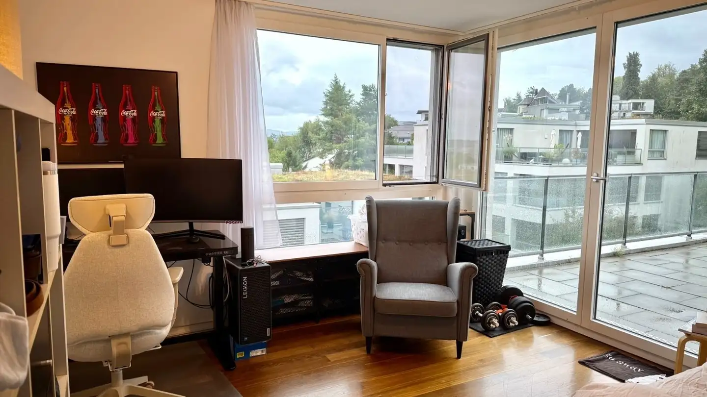 Single room for rent - Hagenbuchrain 32, 8047 Zürich