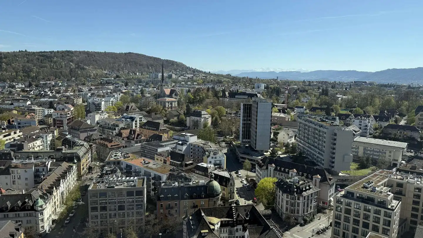 Apartment for rent - Hofwiesenstrasse 360, 8050 Zürich - Photo 2