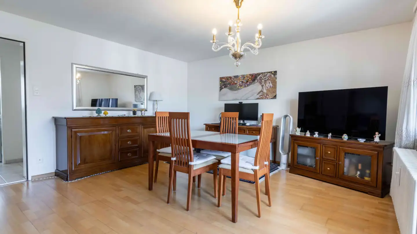 Apartment for sale - Bahnhofstrasse 57, 4132 Muttenz