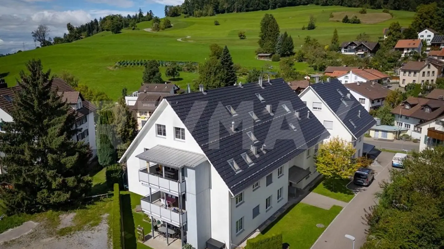 Villa in vendita - Im Sunneberg 15, 8345 Adetswil