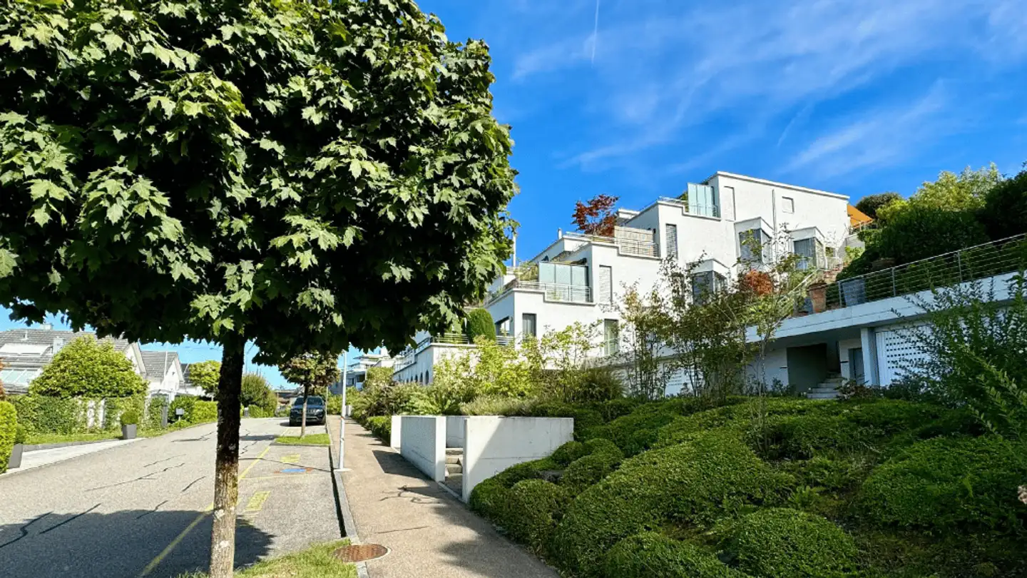 Stepped apartment for rent - Rebbergstrasse, 8832 Wollerau - Photo 3