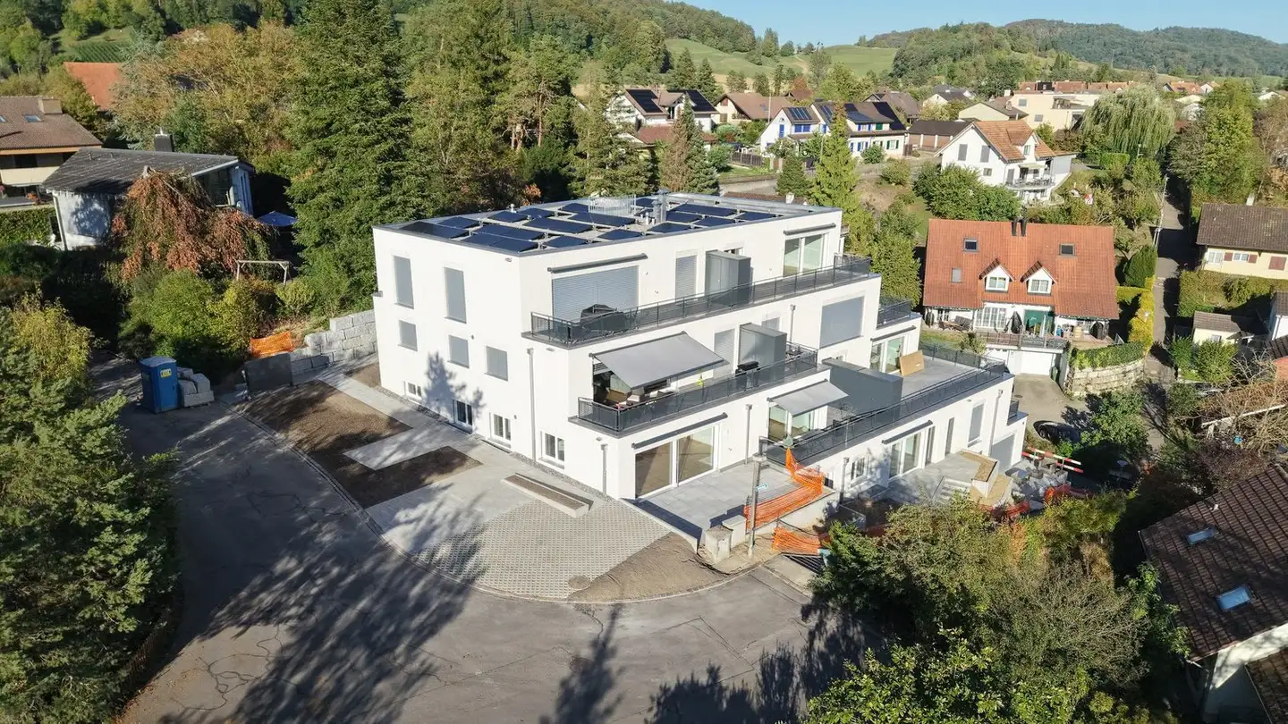 Appartement à louer - Kreuzhaldenstrasse 11, 8192 Glattfelden