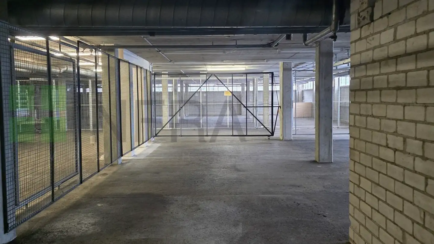 Gewerbe mieten - Route De La Communance 26, 2800 Delémont