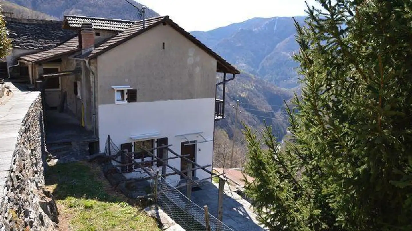 Single house for sale - 6661 Auressio - Photo 4