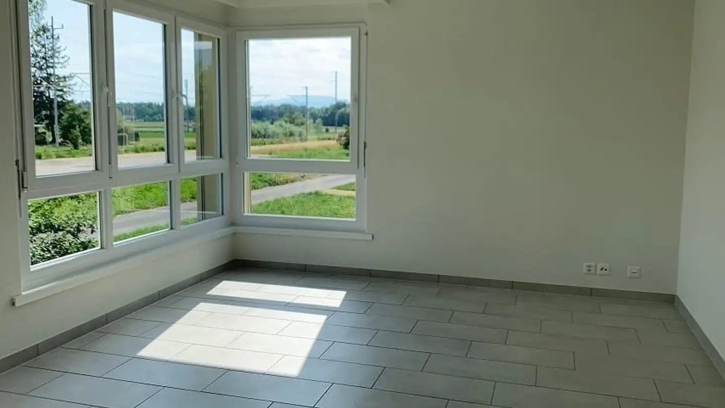 Wohnung mieten - Bahnhofstrasse 34, 3236 Gampelen - Foto 2