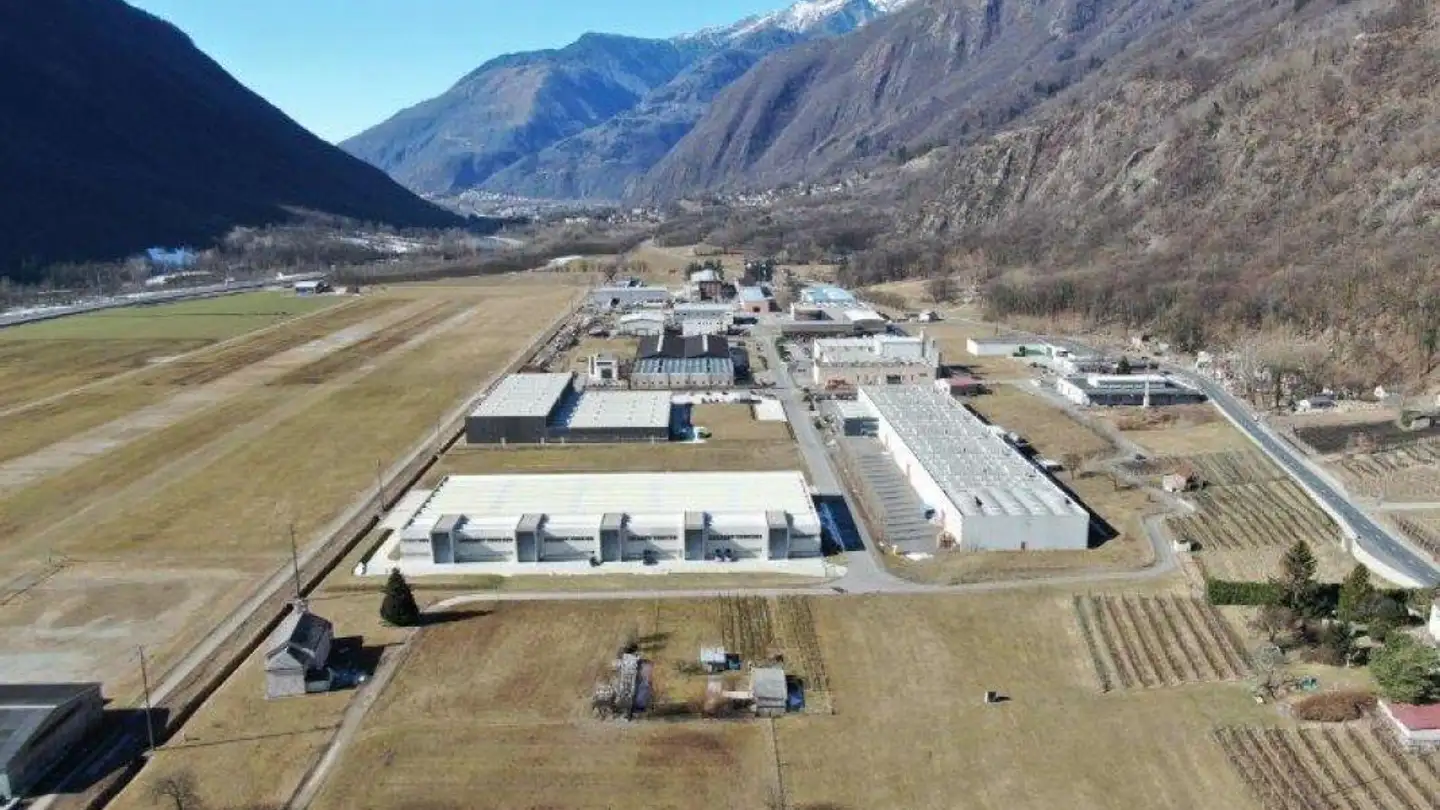 Negozio in affitto - Via La Monda 28, 6534 S. Vittore - Foto 3