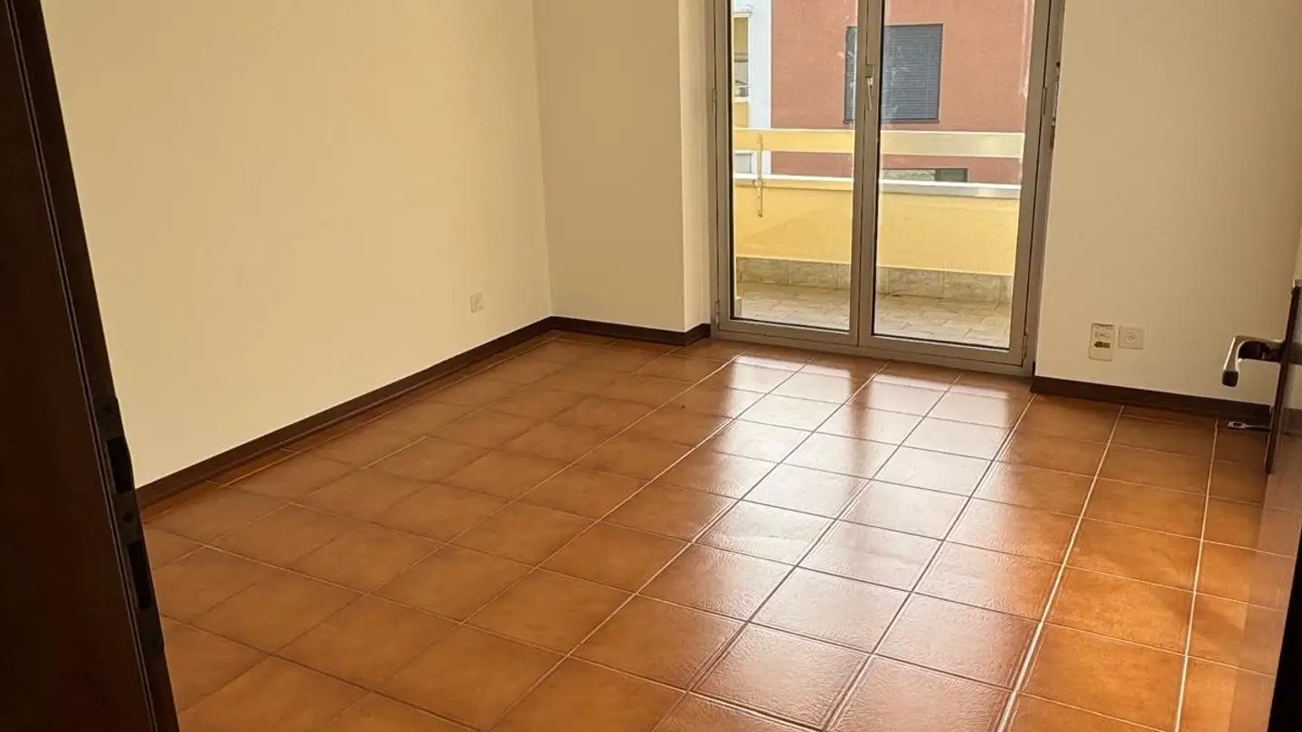 Apartment for rent - Via Remorino 11, 6648 Minusio