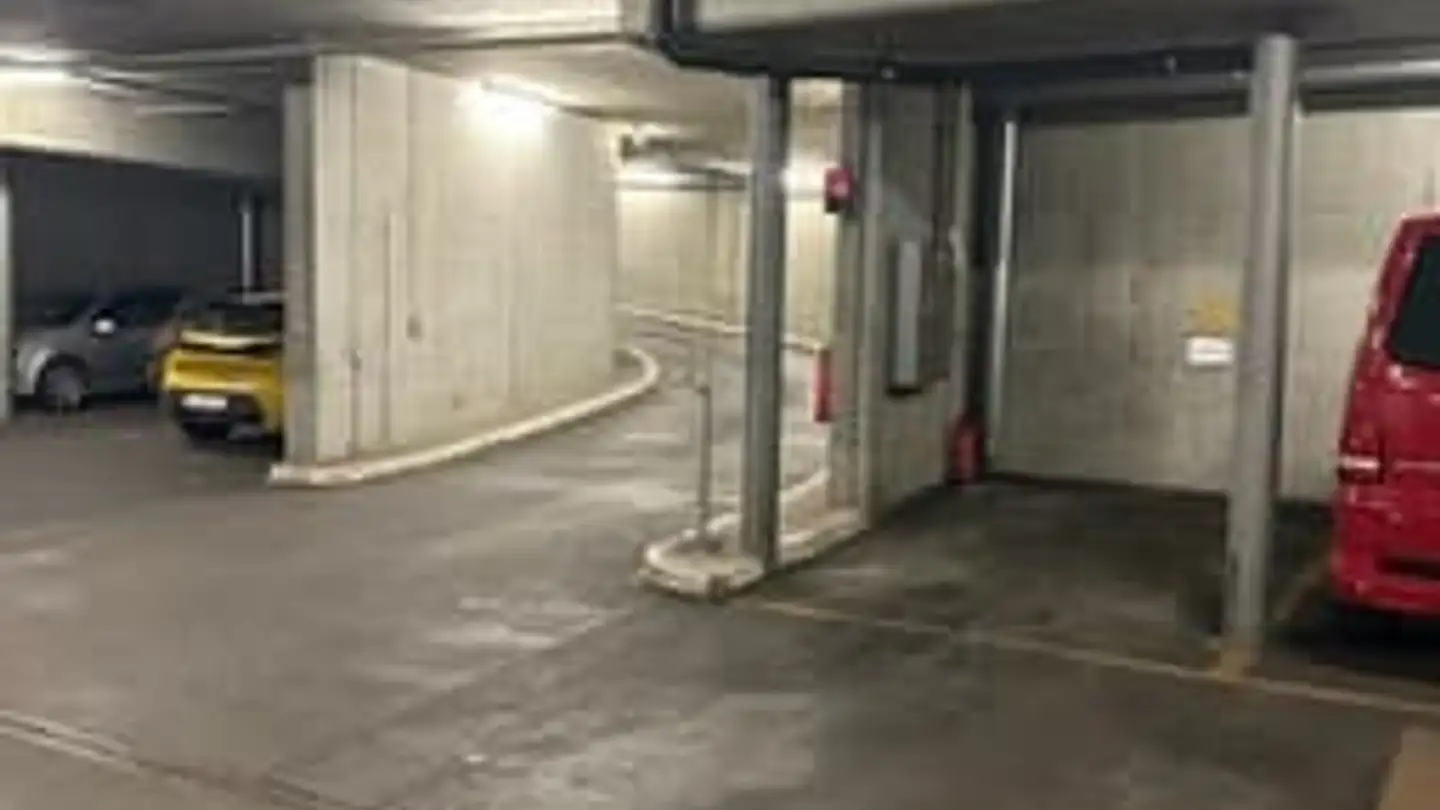 Underground parking space for rent - Kirchstrasse 11, 2540 Grenchen - Photo 3