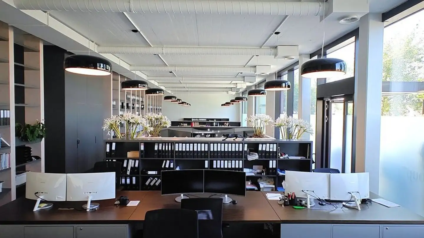 Gewerbe mieten - Zentrum Staldenbach 1, 8808 Pfäffikon SZ - Foto 2