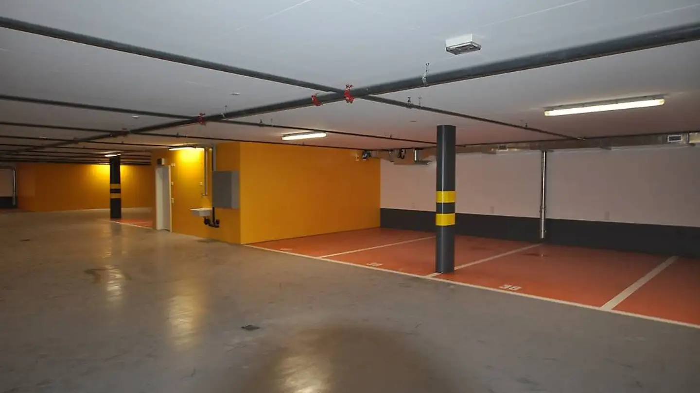 Parcheggio coperto in affitto - Via Monte Generoso 2, 6877 Coldrerio - Photo 3