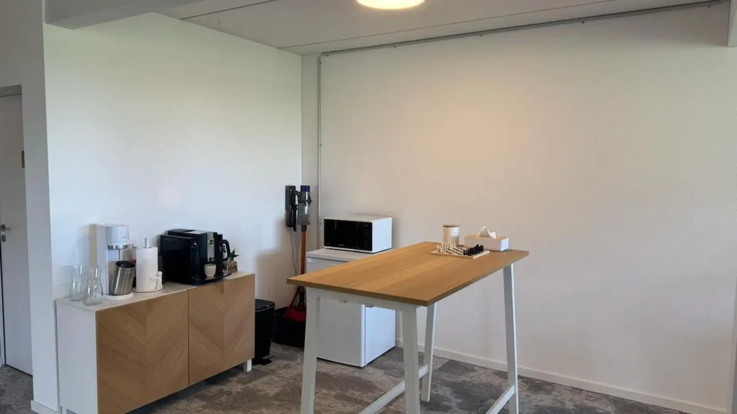 Commercial for rent - 1566 St-Aubin FR - Photo 2