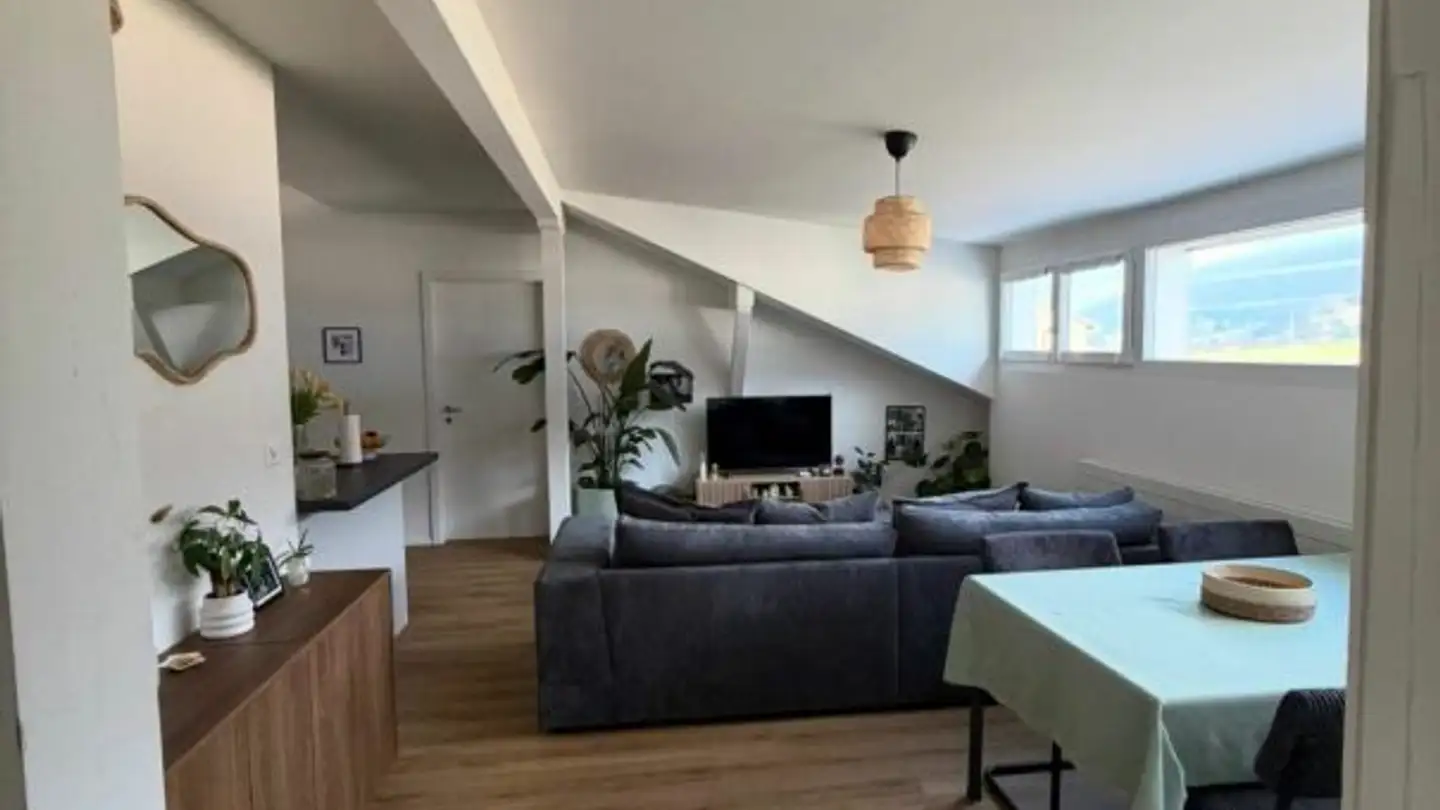 Appartement à louer - Fin Lombard 3, 2735 Bévilard