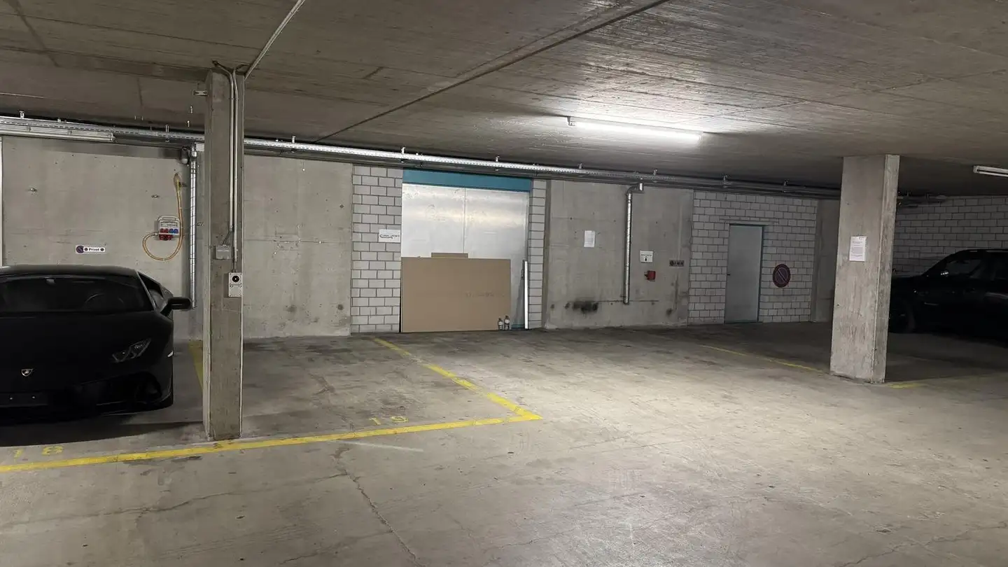 Einzelgarage mieten - Zunstrasse 11, 8152 Glattbrugg